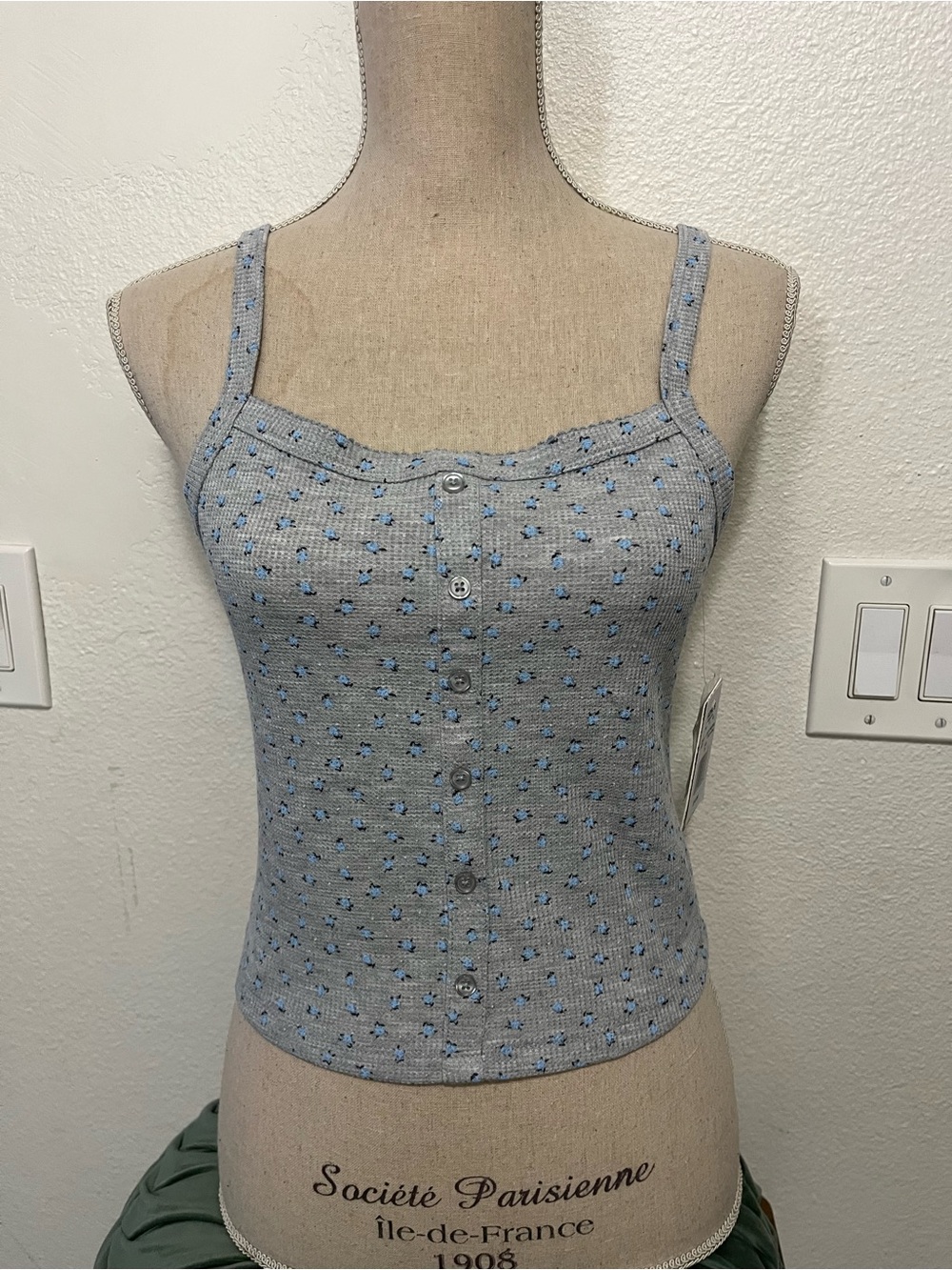 Kohl's Light Blue Floral Knit Button-Front Cami